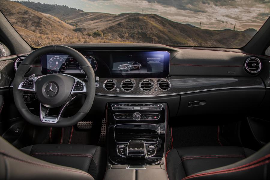 Торпедо Mercedes-AMG E43 4Matic 2016 года  (NA) (фото 28 из 30)